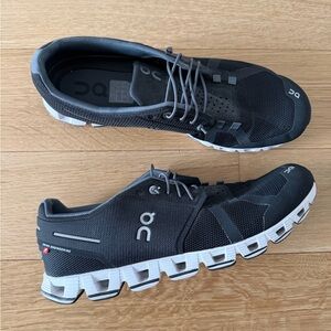 On Running Men's Cloud Running Shoes in Black, Size 11